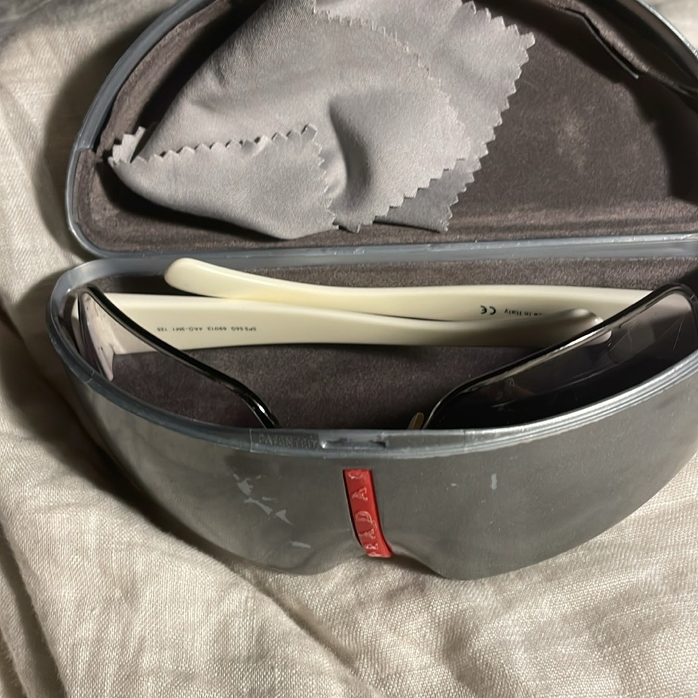 Rare Prada sport aviators - Picture 3 of 7